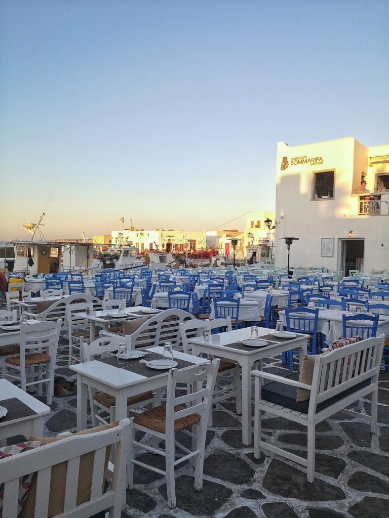 Place à Naoussa Paros