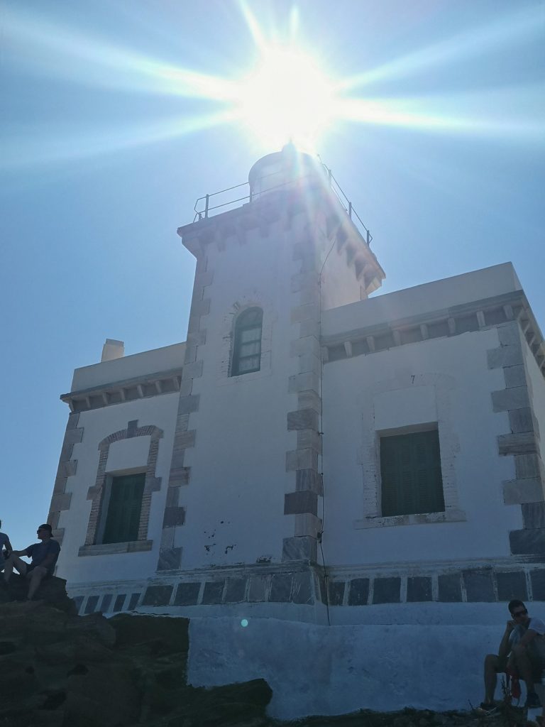 Phare de Paros vue de face