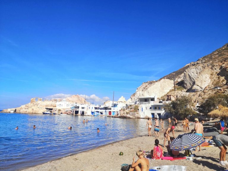 Milos, plage de Firopotamos.