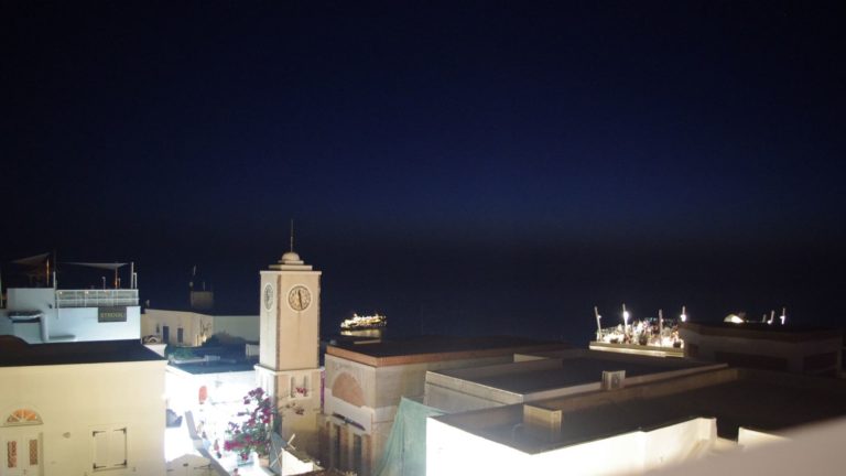 Oia rooftop de nuit